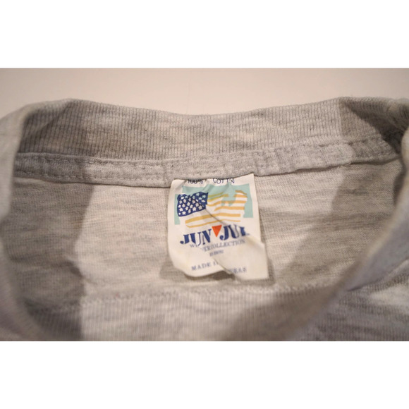 Tiny Toons Vintage 1994 White Tee Shirt large Buster Bunny single stitch - Picture 3 of 7